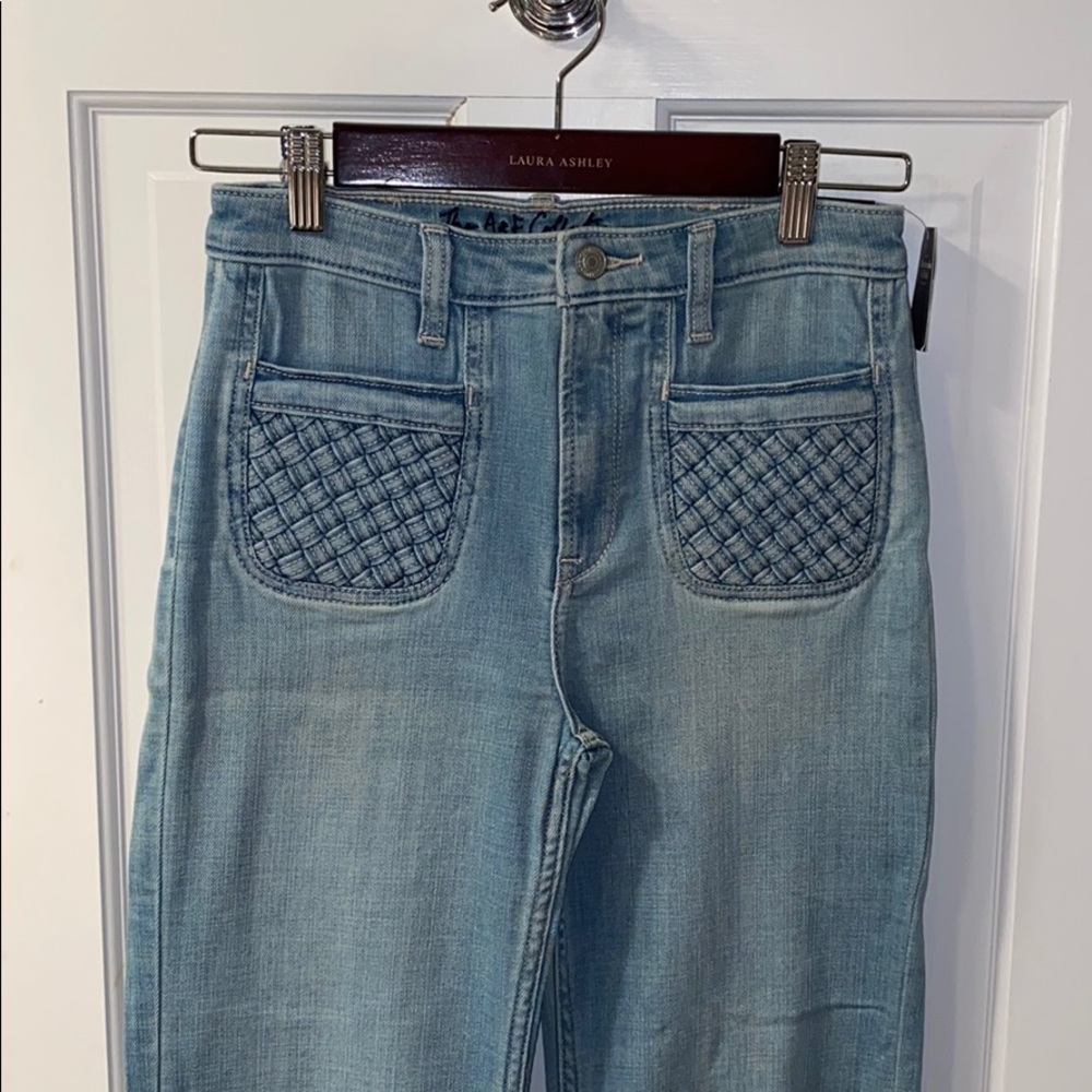 SOLD......NWT Abercrombie & Fitch Flare jeans